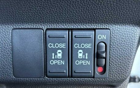 Honda Freed II, 2022 год, 1 280 002 рублей, 12 фотография