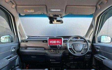 Honda Freed II, 2022 год, 1 280 002 рублей, 6 фотография