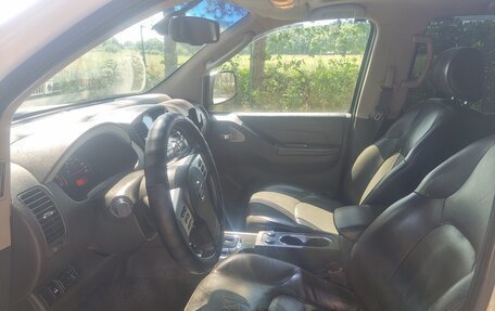 Nissan Pathfinder, 2011 год, 900 000 рублей, 7 фотография