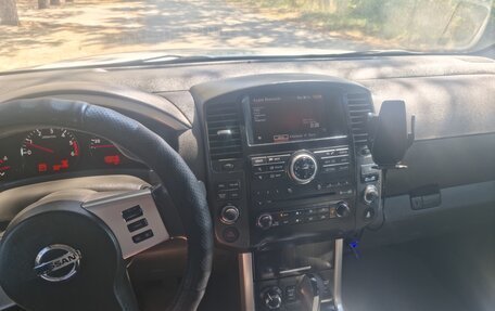 Nissan Pathfinder, 2011 год, 900 000 рублей, 5 фотография