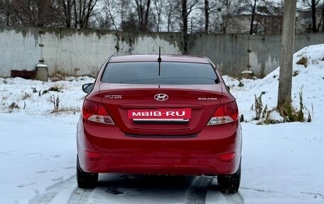 Hyundai Solaris II рестайлинг, 2013 год, 830 000 рублей, 3 фотография