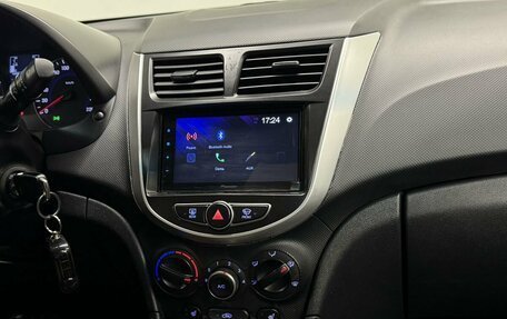 Hyundai Solaris II рестайлинг, 2015 год, 900 000 рублей, 17 фотография