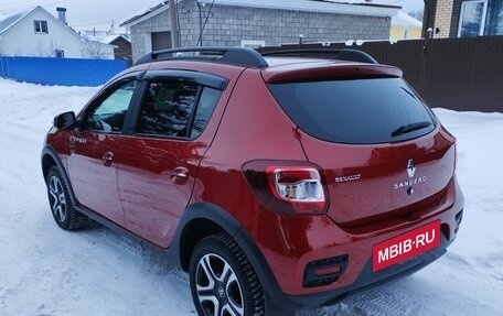 Renault Sandero II рестайлинг, 2018 год, 1 370 000 рублей, 4 фотография