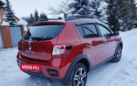 Renault Sandero II рестайлинг, 2018 год, 1 370 000 рублей, 3 фотография