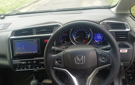 Honda Fit III, 2017 год, 1 100 000 рублей, 11 фотография