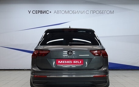 Volkswagen Tiguan II, 2021 год, 2 090 000 рублей, 4 фотография