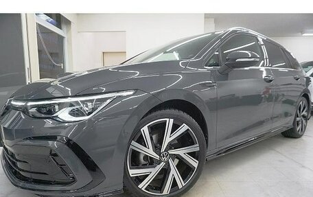 Volkswagen Golf VIII, 2022 год, 1 490 002 рублей, 2 фотография