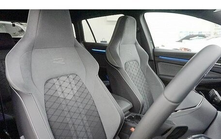 Volkswagen Golf VIII, 2022 год, 1 490 002 рублей, 24 фотография