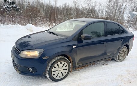 Volkswagen Polo VI (EU Market), 2011 год, 488 000 рублей, 1 фотография