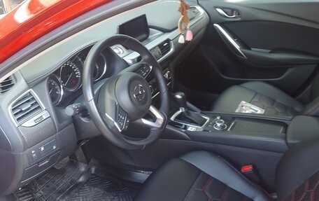 Mazda 6, 2018 год, 3 400 000 рублей, 5 фотография