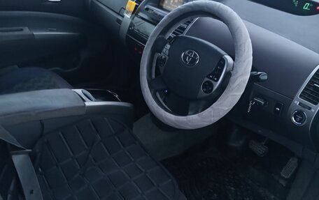 Toyota Prius, 2003 год, 550 000 рублей, 5 фотография