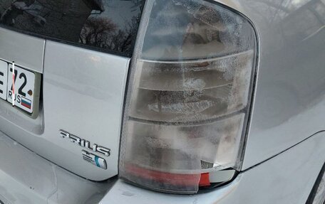 Toyota Prius, 2003 год, 550 000 рублей, 17 фотография