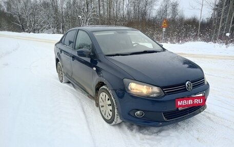 Volkswagen Polo VI (EU Market), 2011 год, 488 000 рублей, 2 фотография