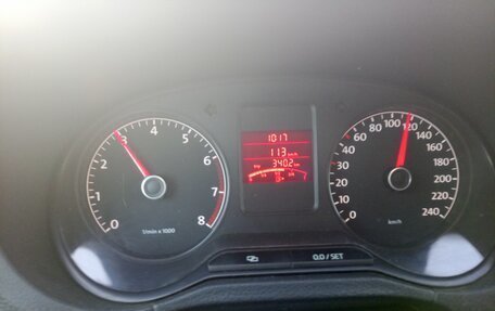 Volkswagen Polo VI (EU Market), 2011 год, 488 000 рублей, 10 фотография