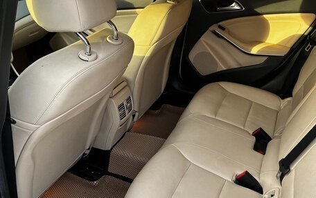 Mercedes-Benz GLA, 2018 год, 2 250 000 рублей, 10 фотография