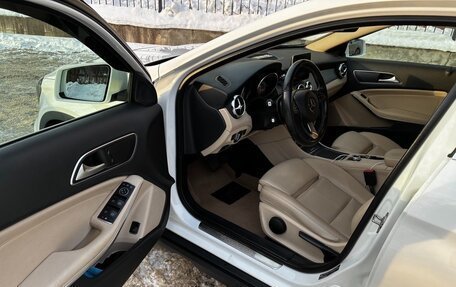 Mercedes-Benz GLA, 2018 год, 2 250 000 рублей, 12 фотография