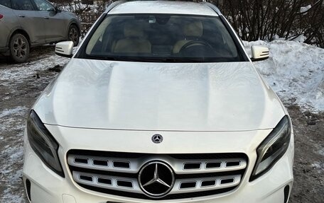 Mercedes-Benz GLA, 2018 год, 2 250 000 рублей, 4 фотография