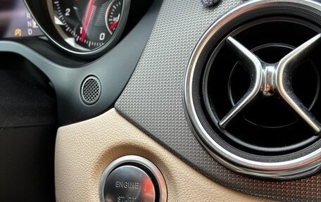 Mercedes-Benz GLA, 2018 год, 2 250 000 рублей, 20 фотография