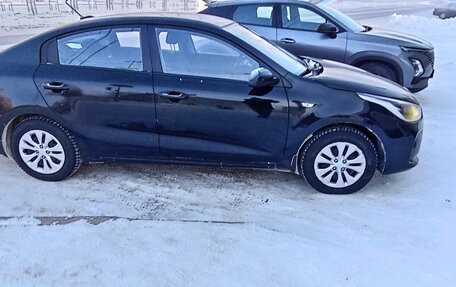 KIA Rio IV, 2017 год, 1 150 000 рублей, 2 фотография