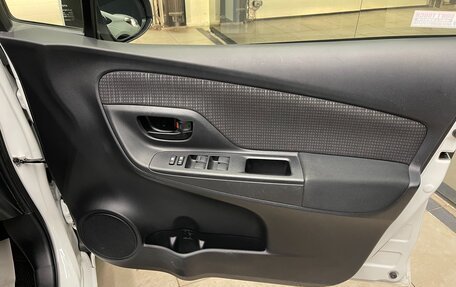 Toyota Vitz, 2019 год, 1 150 000 рублей, 8 фотография