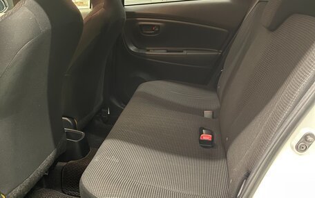 Toyota Vitz, 2019 год, 1 150 000 рублей, 10 фотография