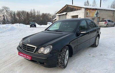 Mercedes-Benz C-Класс, 2002 год, 600 000 рублей, 1 фотография