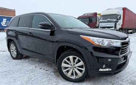 Toyota Highlander III, 2014 год, 2 550 000 рублей, 13 фотография