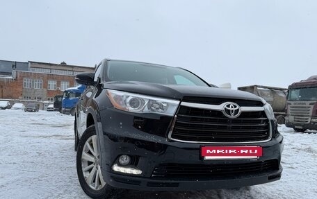Toyota Highlander III, 2014 год, 2 550 000 рублей, 11 фотография