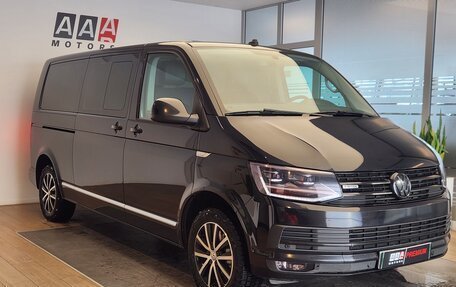 Volkswagen Multivan T6 рестайлинг, 2019 год, 3 490 000 рублей, 3 фотография