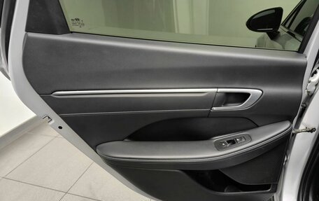 Hyundai Sonata VIII, 2021 год, 2 400 000 рублей, 14 фотография