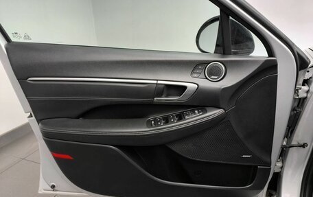 Hyundai Sonata VIII, 2021 год, 2 400 000 рублей, 22 фотография