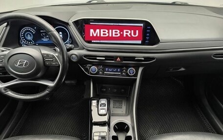 Hyundai Sonata VIII, 2021 год, 2 400 000 рублей, 19 фотография