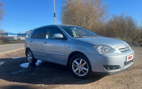 Toyota Corolla, 2004 год, 600 000 рублей, 5 фотография