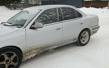 Nissan Sunny B15, 2001 год, 260 000 рублей, 2 фотография