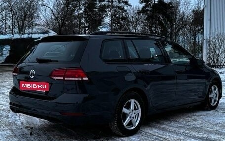 Volkswagen Golf VII, 2018 год, 1 490 000 рублей, 3 фотография