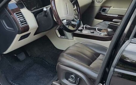 Land Rover Range Rover IV рестайлинг, 2016 год, 3 450 000 рублей, 6 фотография