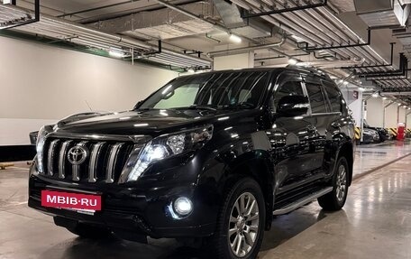 Toyota Land Cruiser Prado 150 рестайлинг 2, 2017 год, 4 250 000 рублей, 2 фотография