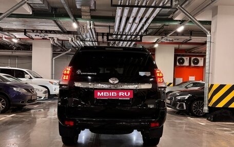 Toyota Land Cruiser Prado 150 рестайлинг 2, 2017 год, 4 250 000 рублей, 5 фотография