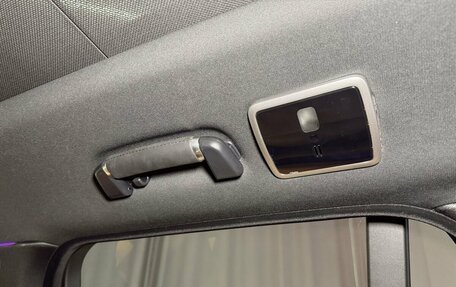 Land Rover Range Rover IV рестайлинг, 2021 год, 10 350 000 рублей, 30 фотография