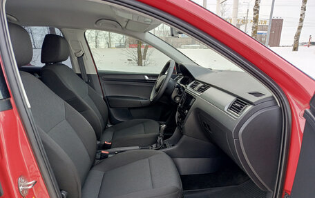 Skoda Rapid I, 2019 год, 1 300 000 рублей, 13 фотография