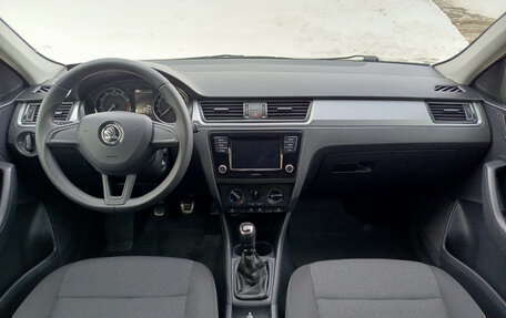 Skoda Rapid I, 2019 год, 1 300 000 рублей, 17 фотография