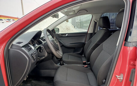 Skoda Rapid I, 2019 год, 1 300 000 рублей, 20 фотография