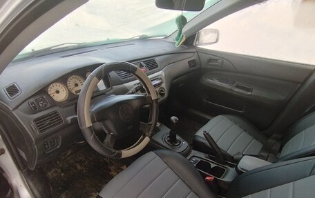 Mitsubishi Lancer IX, 2005 год, 273 000 рублей, 4 фотография