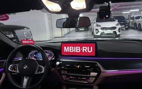 BMW 5 серия, 2021 год, 5 300 000 рублей, 8 фотография