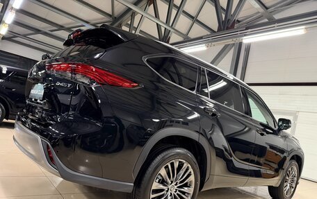 Toyota Highlander, 2025 год, 5 799 000 рублей, 17 фотография