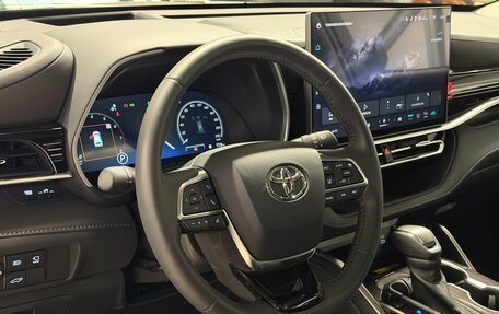 Toyota Highlander, 2025 год, 5 799 000 рублей, 19 фотография