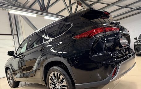 Toyota Highlander, 2025 год, 5 799 000 рублей, 18 фотография