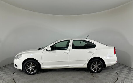 Skoda Octavia, 2011 год, 977 000 рублей, 2 фотография