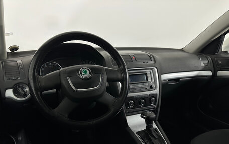 Skoda Octavia, 2011 год, 977 000 рублей, 11 фотография