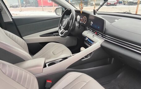 Hyundai Elantra, 2021 год, 2 100 000 рублей, 7 фотография